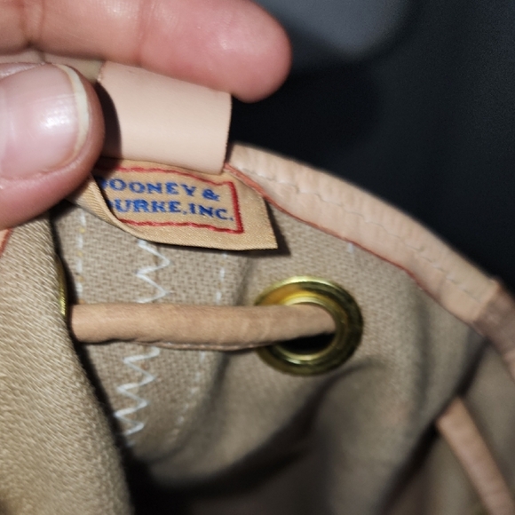 Dooney Bourke Peach Monogram Crossbody Drawstring Bag - Picture 5 of 7